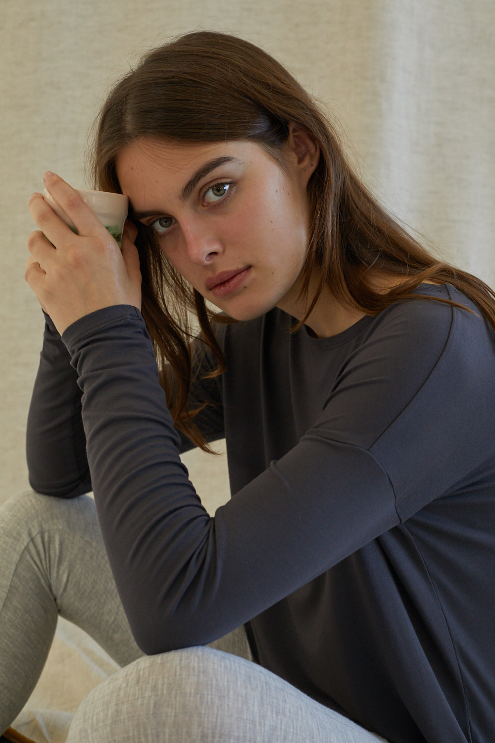 T-Shirt Pía Dark Grey