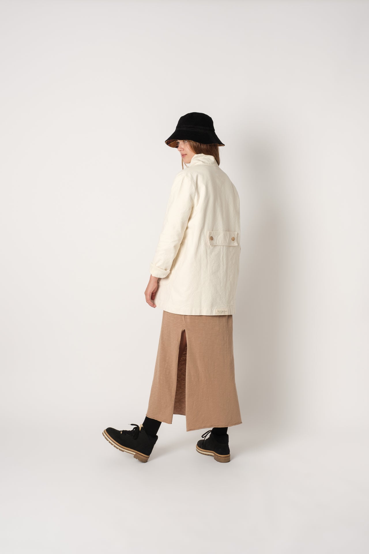 Coat Charo White Jasmine